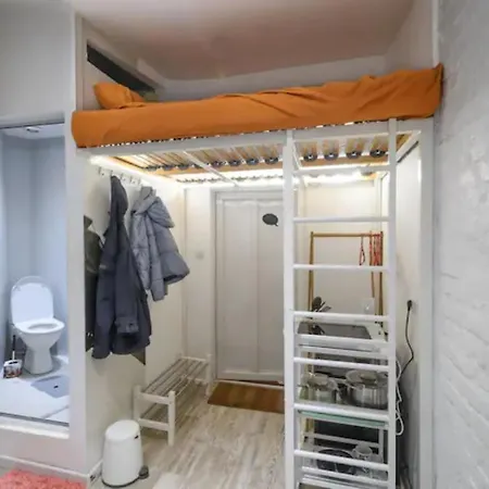 Cozy Loft In The Heart Of